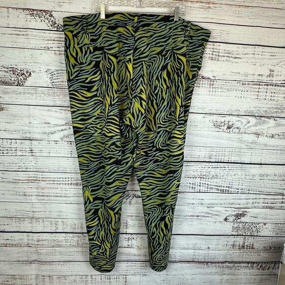 BP Nordstrom's Neon Black Animal Print Straight Leg Bold Print Pants Stretch 3X - Picture 2 of 5